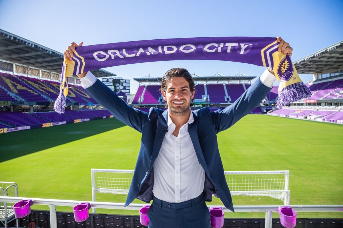 Alexandre Pato renova contrato com Orlando City por mais um ano